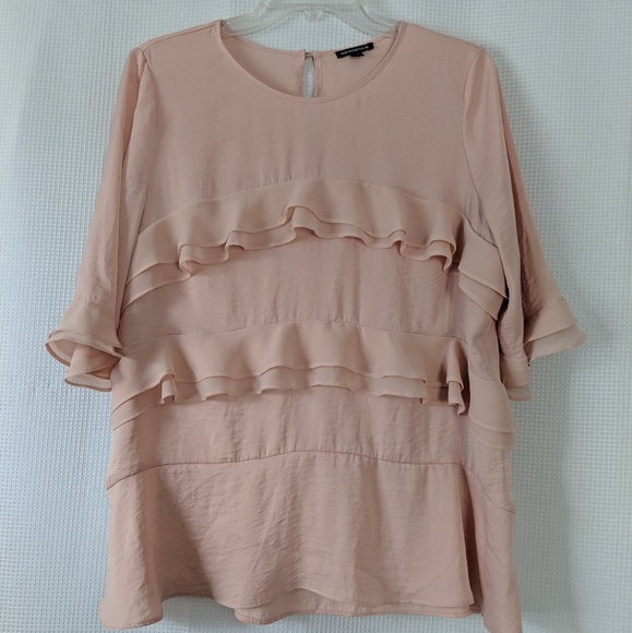 Who What Wear Light Pink Ruffle Top - Picture 3 of 6